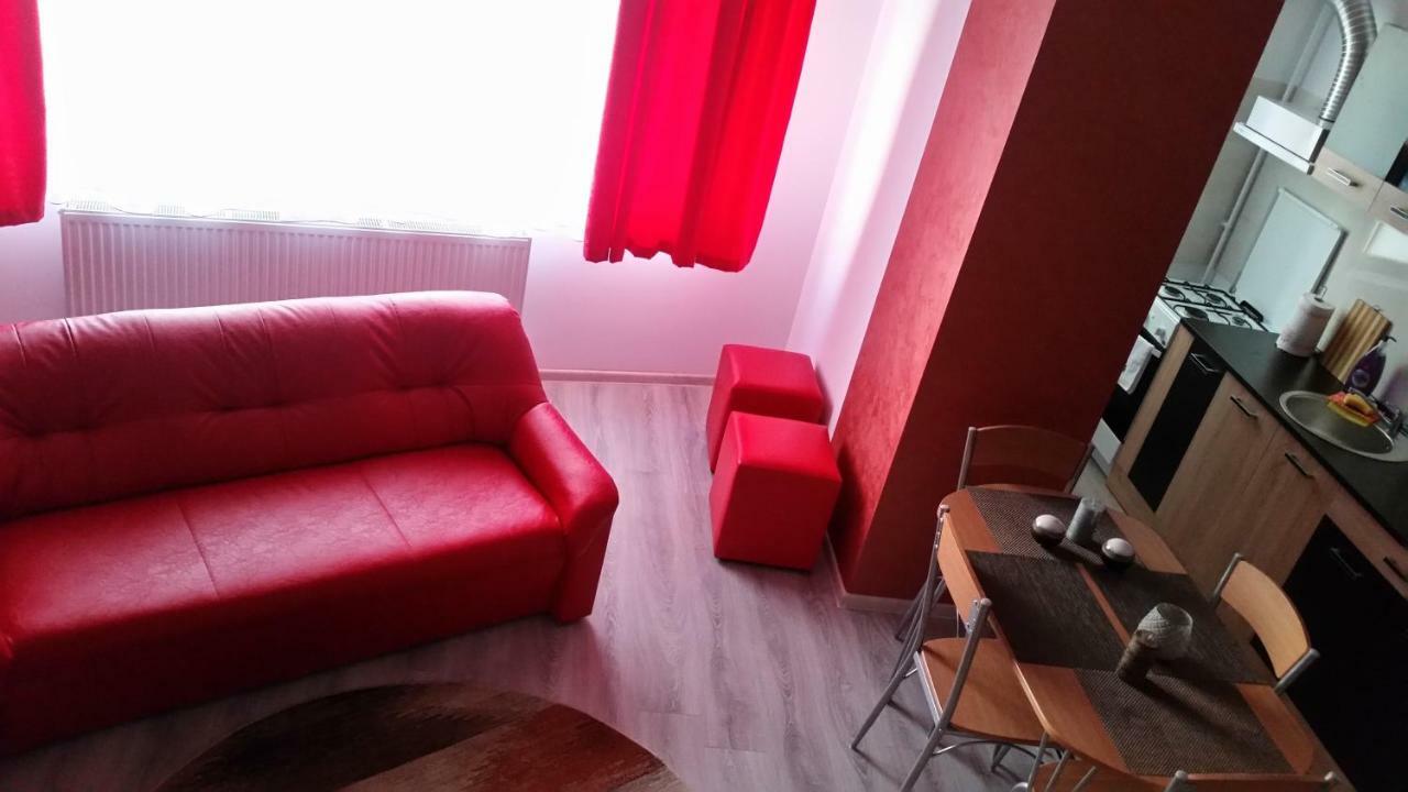 Kolonaki Domus Apartment Iasi Buitenkant foto