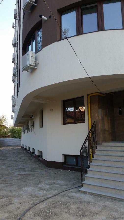 Kolonaki Domus Apartment Iasi Buitenkant foto