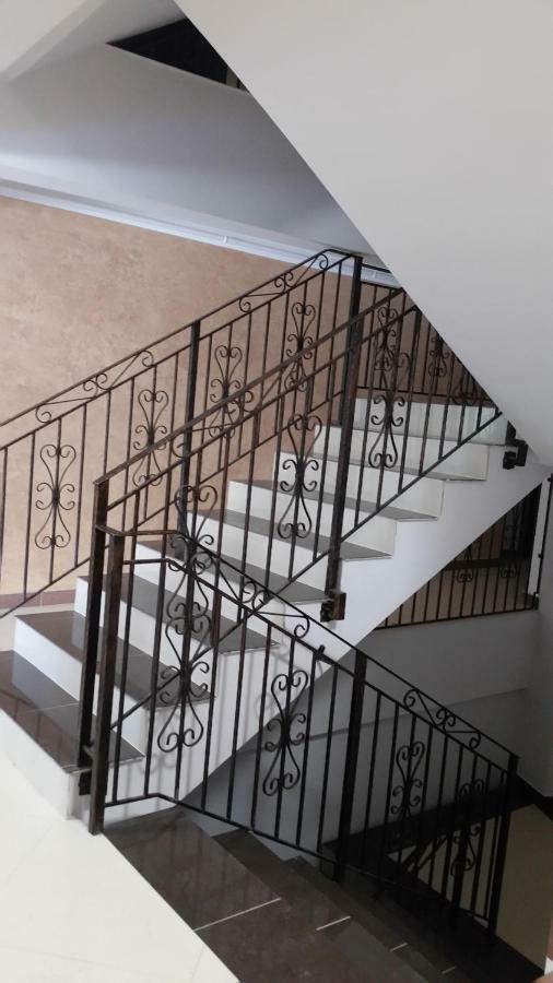 Kolonaki Domus Apartment Iasi Buitenkant foto