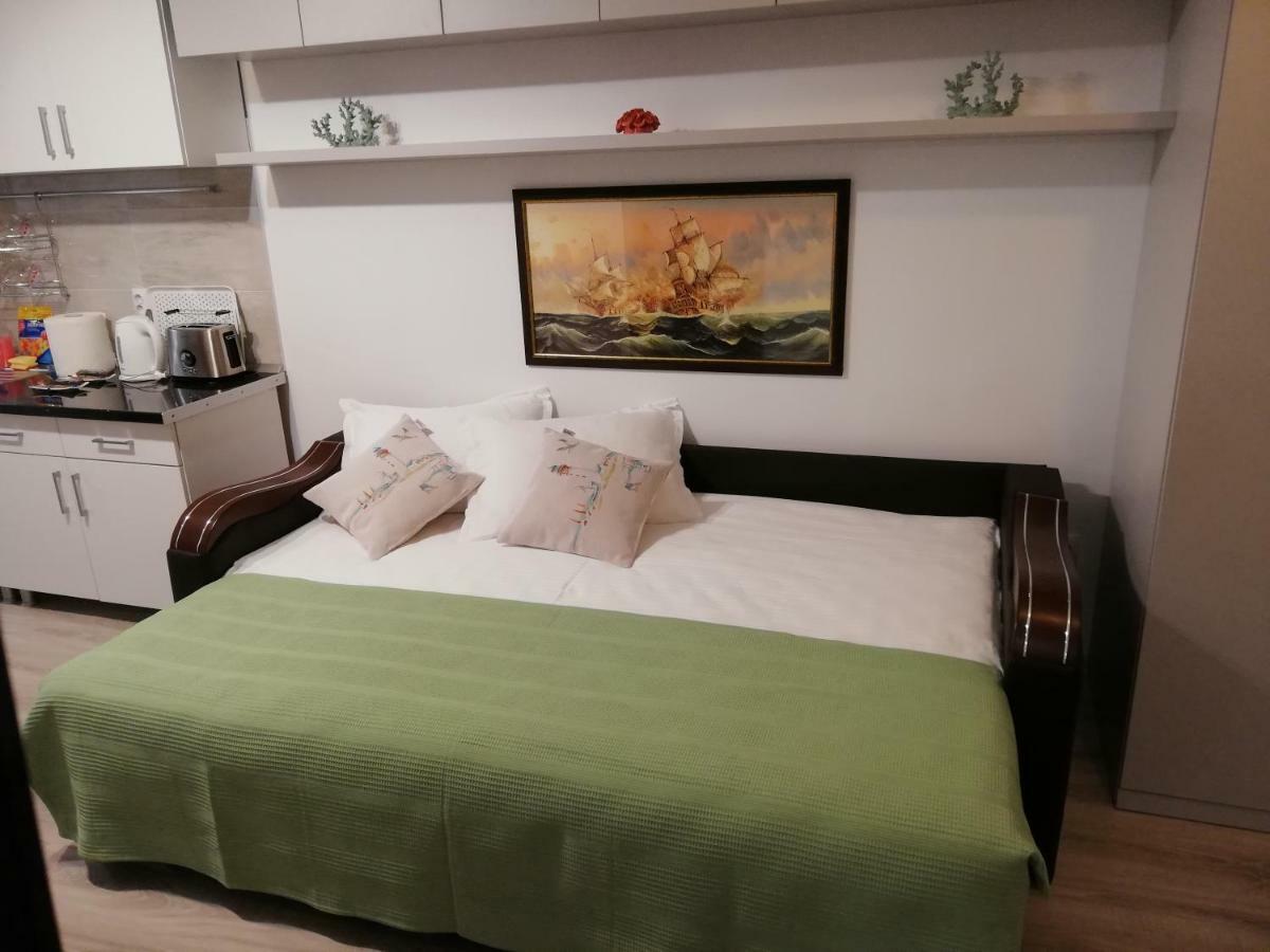Kolonaki Domus Apartment Iasi Buitenkant foto