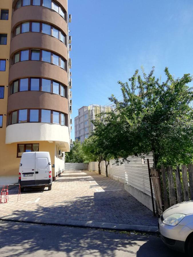 Kolonaki Domus Apartment Iasi Buitenkant foto